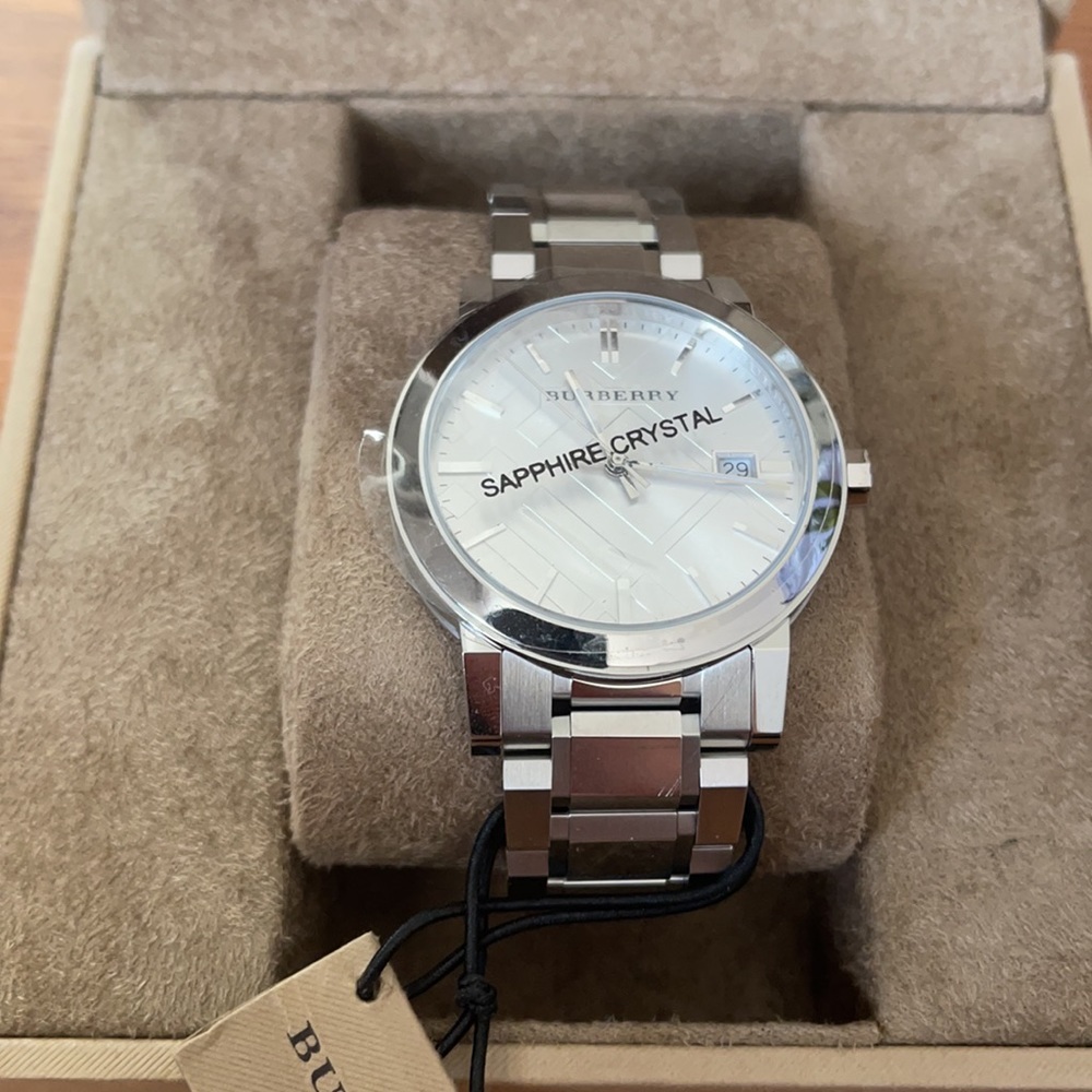 NEW! Burberry Unisex Classic Checked Watch